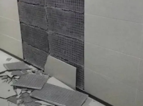 淮阳瓷砖空鼓维修公司分享下淮阳墙砖松动维修的知识